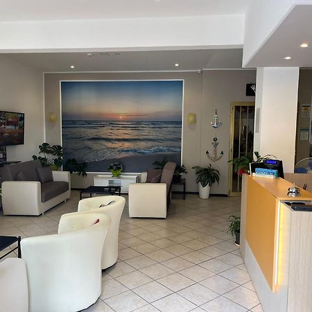 Hotel Geppi Pietra Ligure Kültér fotó