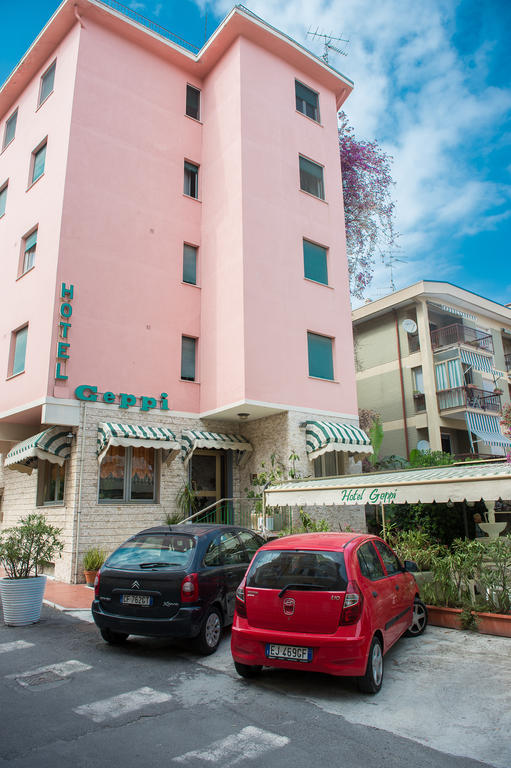Hotel Geppi Pietra Ligure Kültér fotó